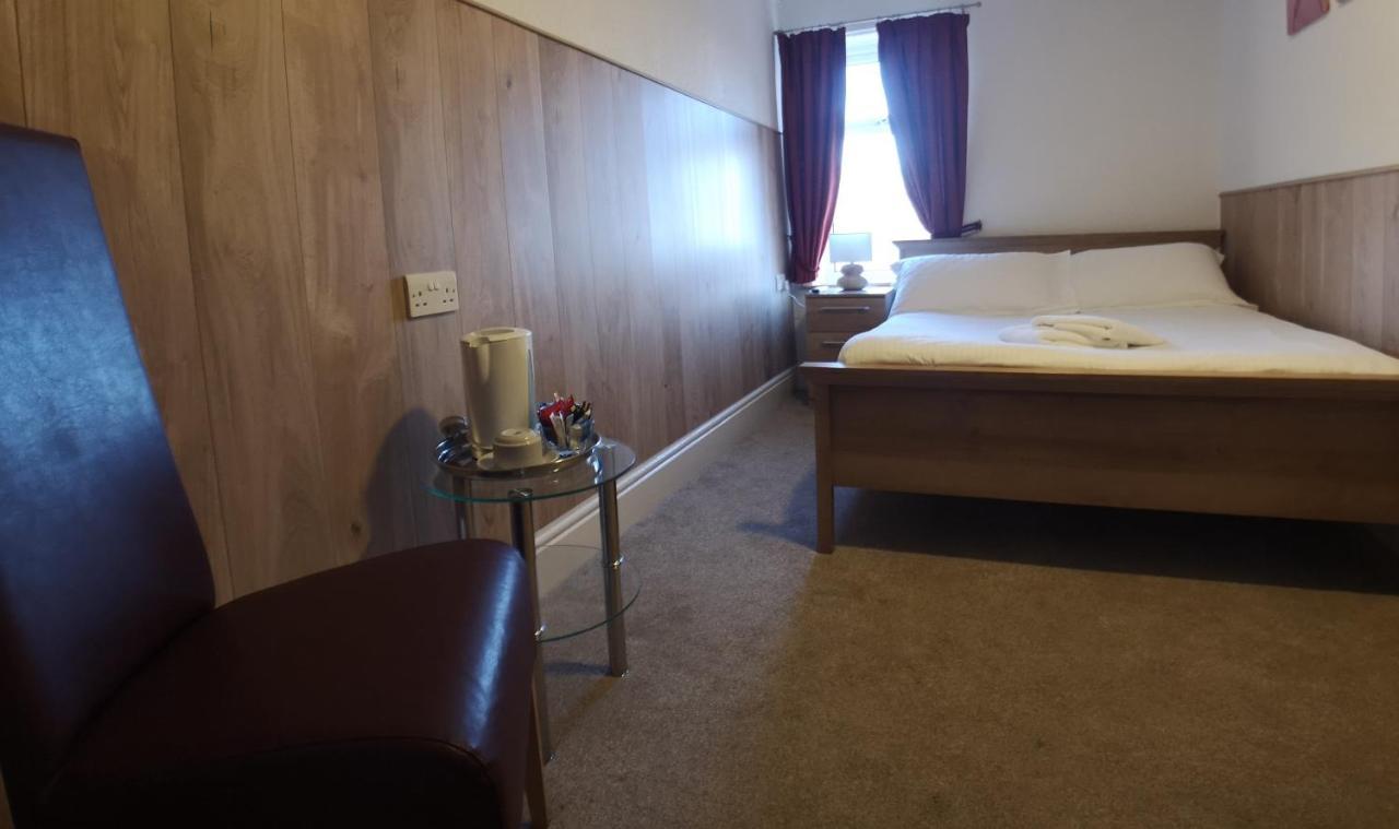 بلاكبول The Hopton Hotel المظهر الخارجي الصورة