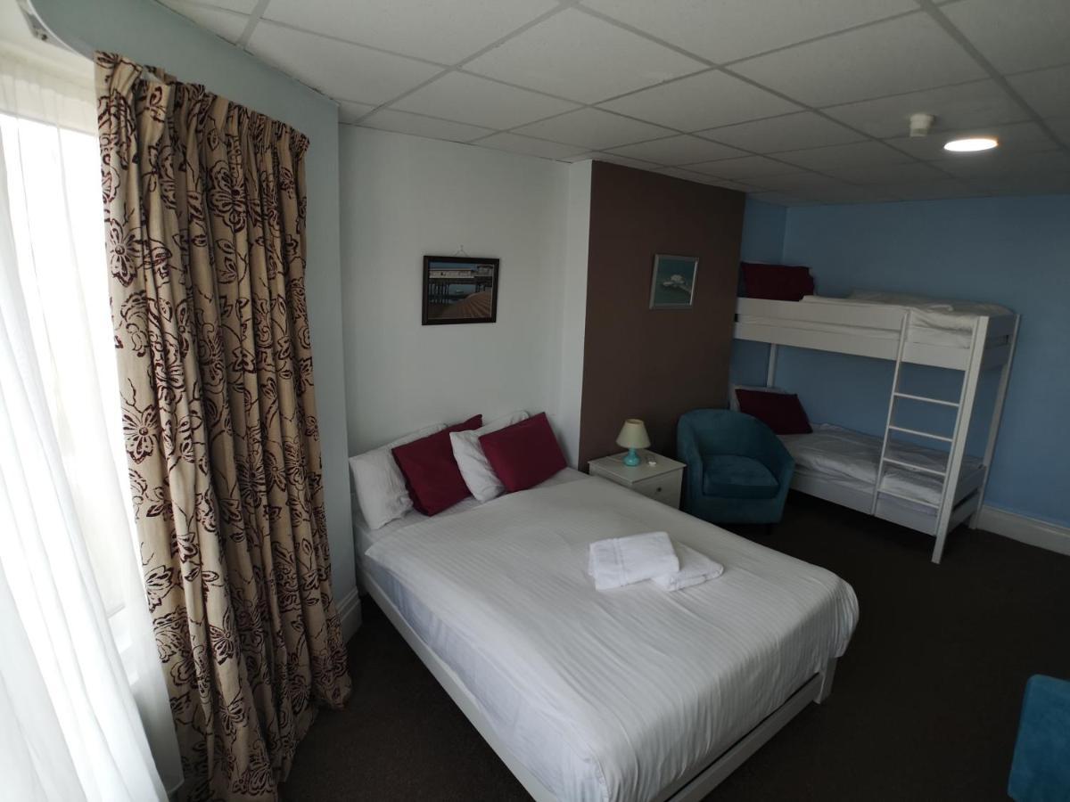 بلاكبول The Hopton Hotel المظهر الخارجي الصورة